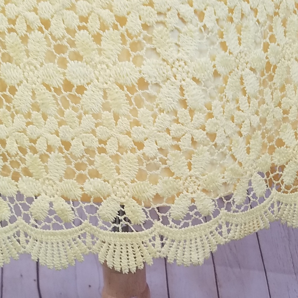 Jessica Howard yellow lace dress - Picture 4 of 8